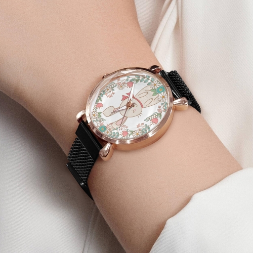 Women's Magnetic Buckle Strap Watch