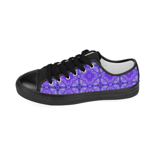 Purple Abstract Flowers, Lattice, Circle Quilt Women's Classic Canvas Shoes (Model 018)