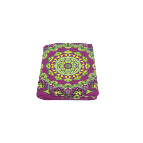 Green Lace Flowers, Leaves Mandala Design Berry Blanket 40"x50"