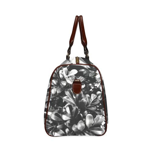 Foliage #1 - Jera Nour Waterproof Travel Bag/Large (Model 1639)