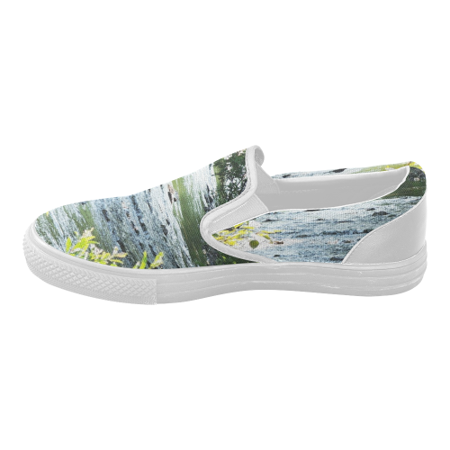 River Runs Through It Women's Slip-on Canvas Shoes (Model 019)