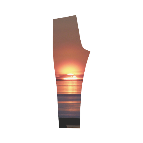 Shockwave Sunset. Capri Legging (Model L02)