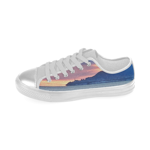 Sunrise in Tourelle Women's Classic Canvas Shoes (Model 018)