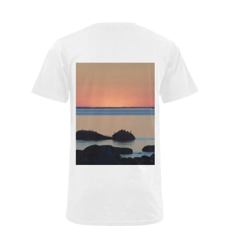 Dusk on the Sea Men's V-Neck T-shirt (USA Size) (Model T10)