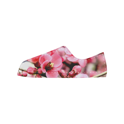 Pink Floral Women's Classic Canvas Shoes (Model 018)