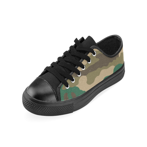 Woodland Camo Men's Classic Canvas Shoes (Model 018)