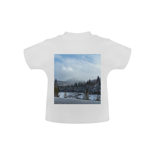 Winter Wonderland Baby Classic T-Shirt (Model T30)