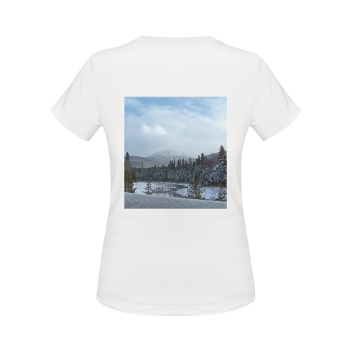 Winter Wonderland Women's Classic T-Shirt (Model T17）