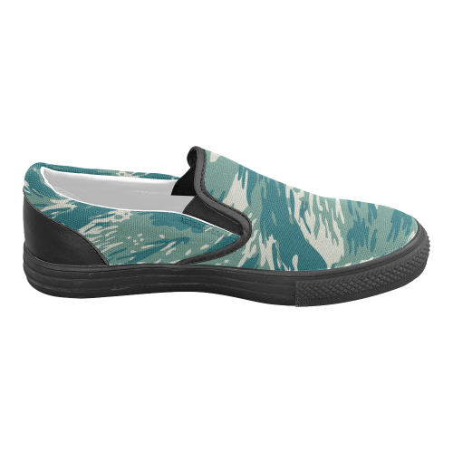 Blue and Green Camo Men's Slip-on Canvas Shoes (Model 019)