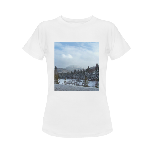 Winter Wonderland Women's Classic T-Shirt (Model T17）