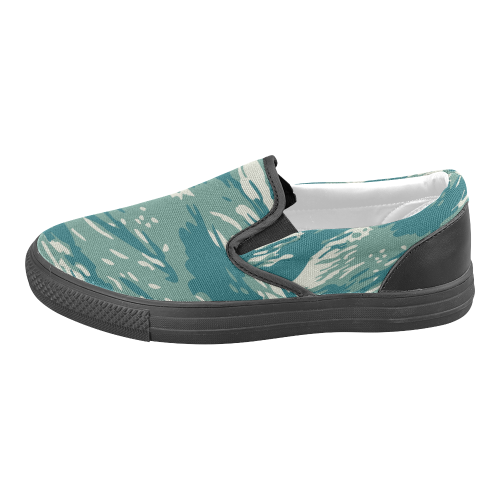 Blue and Green Camo Men's Slip-on Canvas Shoes (Model 019)