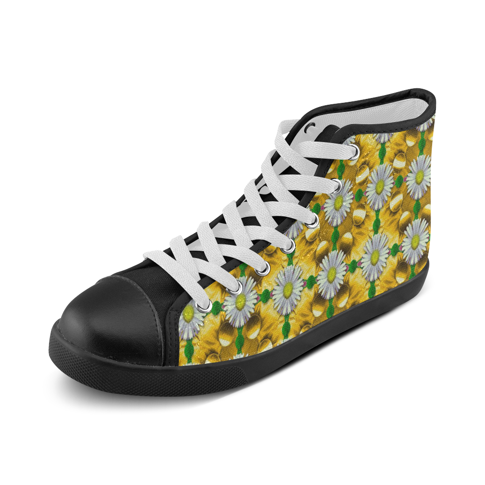 Summer festive in green grass Men's High Top Canvas Shoes (Model 002