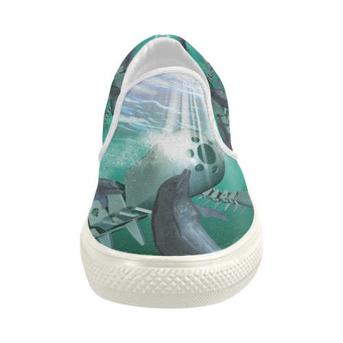 Dolphin with mechanical fish Women's Slip-on Canvas Shoes (Model 019)