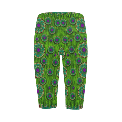landscape and scenery in the peacock forest Hestia Cropped Leggings (Model L03)