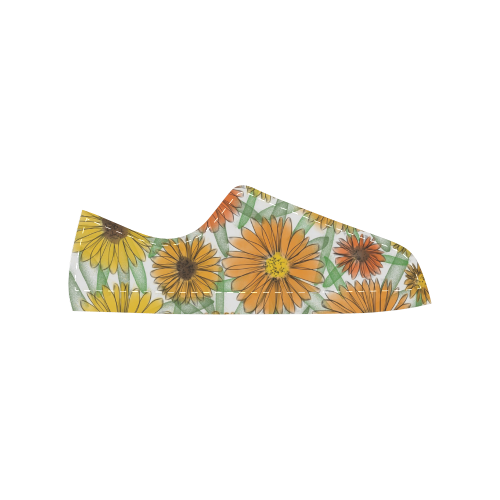 Calendula. Inspired by Magic Island. Women's Classic Canvas Shoes (Model 018)