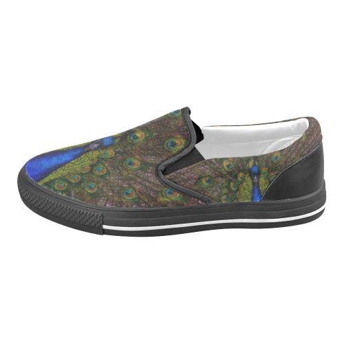 Awesome Peacock Men's Slip-on Canvas Shoes (Model 019)