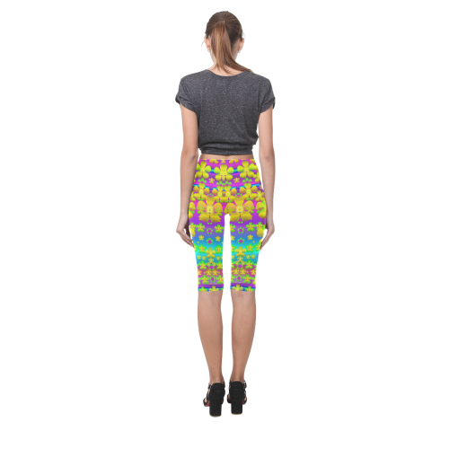 Outside the curtain it is peace florals and love Hestia Cropped Leggings (Model L03)