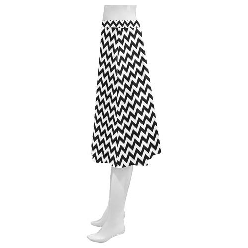 white black zigzag chevron pattern Mnemosyne Women's Crepe Skirt (Model D16)