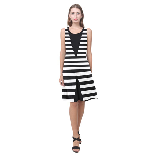 Geometric Style Black solid Stripes Big Triangle Sleeveless Splicing Shift Dress(Model D17)