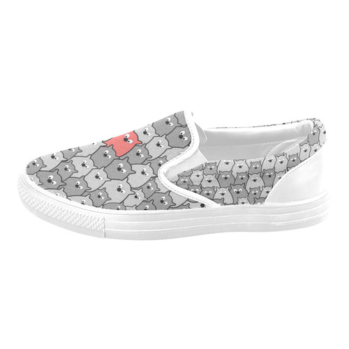 Stand Out From the Crowd Men's Slip-on Canvas Shoes (Model 019)