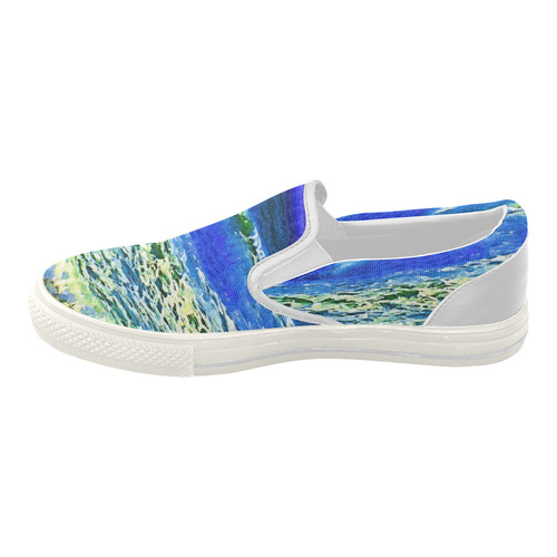 Blue Ocean Waves Women's Slip-on Canvas Shoes (Model 019)