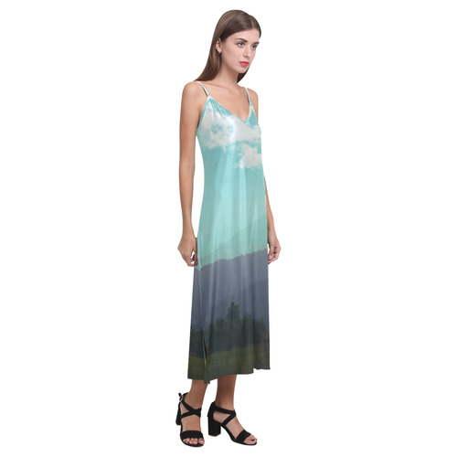 Deep Layers V-Neck Open Fork Long Dress(Model D18)