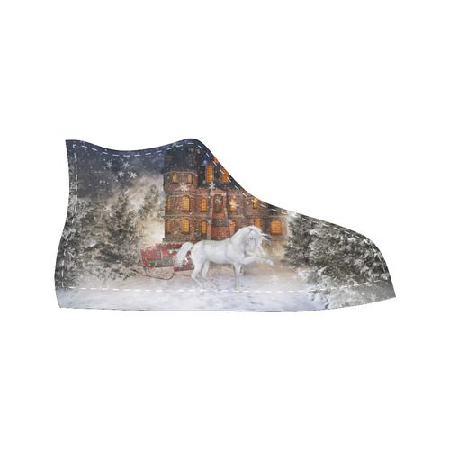 Christmas time A Horse in a dreamy Winterlandscape Men’s Classic High Top Canvas Shoes /Large Size (Model 017)