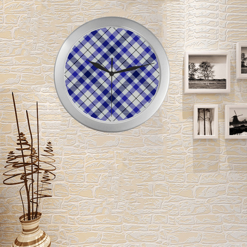 cozy and pleasant Plaid 1E Silver Color Wall Clock