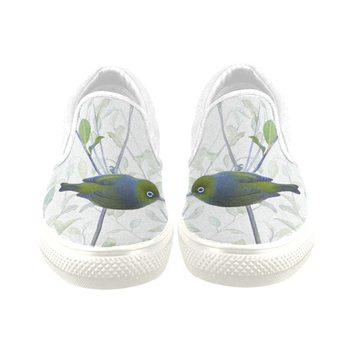 Silvereye, bird in tree, watercolor Women's Unusual Slip-on Canvas Shoes (Model 019)