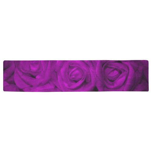 gorgeous roses O Table Runner 16x72 inch