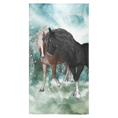 The wonderful couple horses Bath Towel 30"x56"