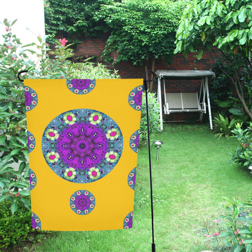 Sweet as candy and yellow Garden Flag 12‘’x18‘’（Without Flagpole）