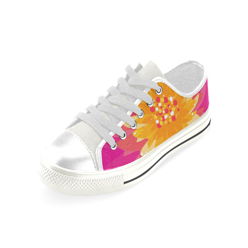 Orange Blossom on Pink Low Top Canvas Shoes for Kid (Model 018)