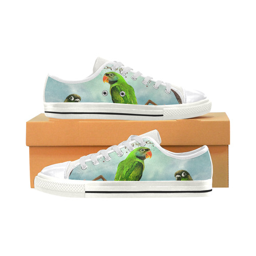 Funny cute parrots Women's Classic Canvas Shoes (Model 018)