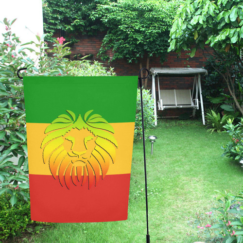 Rastafari Lion Flag green yellow red Garden Flag 12‘’x18‘’（Without Flagpole）
