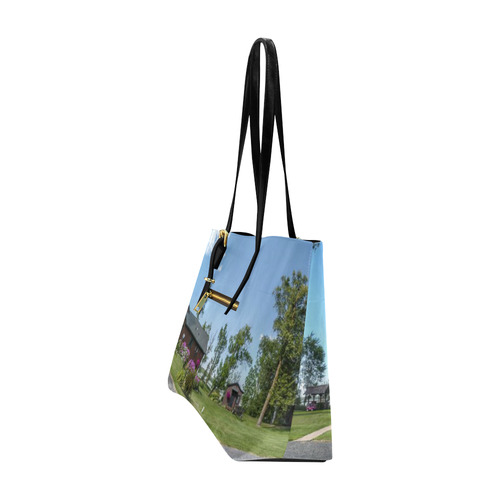 Cabin 1.2 Euramerican Tote Bag/Large (Model 1656)