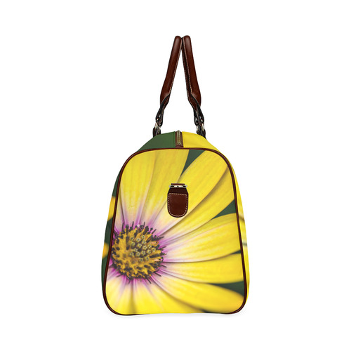 Daisy Waterproof Travel Bag/Small (Model 1639)