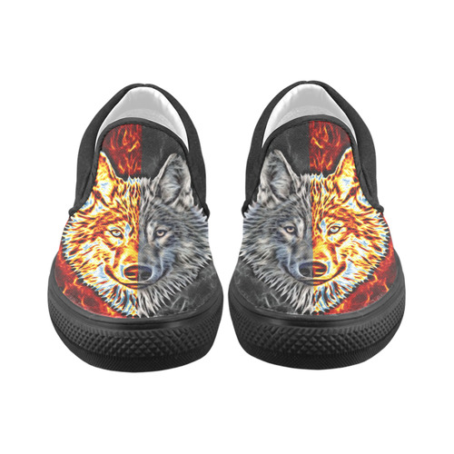 A Graceful WOLF Looks Into Your Eyes Two-colored Women's Slip-on Canvas Shoes (Model 019)