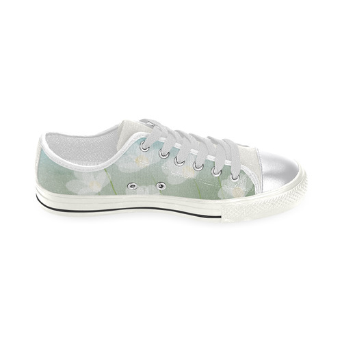 White Flowers. Inspired by the Magic Island of Gotland. Women's Classic Canvas Shoes (Model 018)