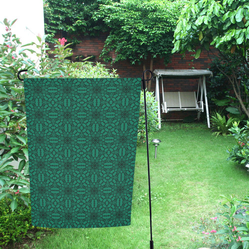 Lush Meadow Lace Garden Flag 12‘’x18‘’（Without Flagpole）