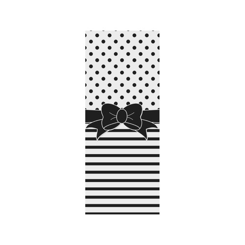 Polka Dots Stripes black white Comic Ribbon black Quarter Socks