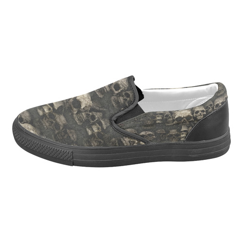 Crypt of the devilish dead skull Men's Slip-on Canvas Shoes (Model 019)