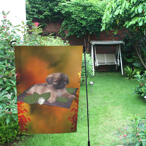 Cute lttle pekinese, dog Garden Flag 12‘’x18‘’（Without Flagpole）