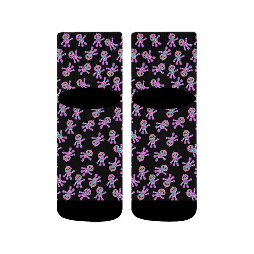 black background Quarter Socks