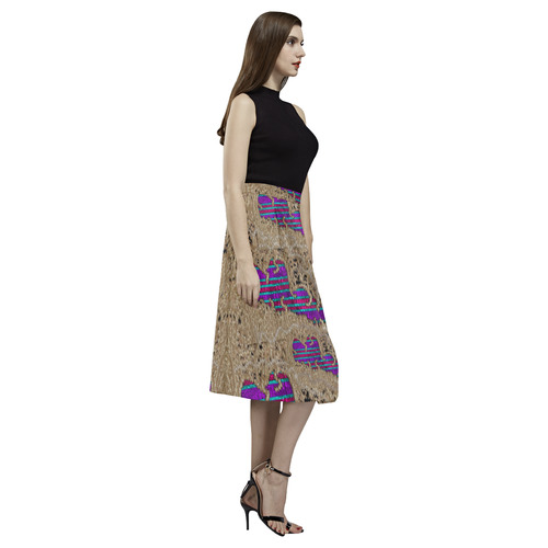 Pearl lace and smiles in peacock style Aoede Crepe Skirt (Model D16)