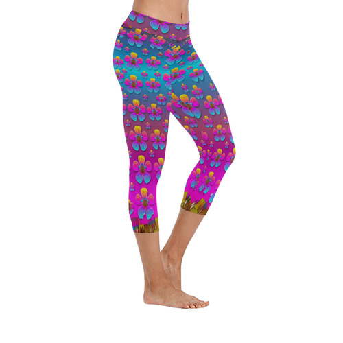 Freedom Peace Flowers Raining In Rainbows Women's Low Rise Capri Leggings (Invisible Stitch) (Model L08)