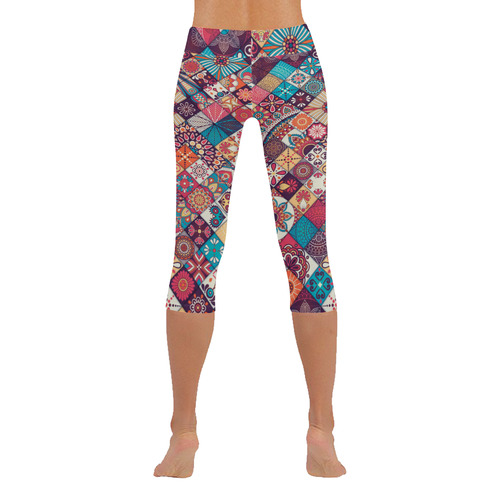 mandala Seamless pattern Women's Low Rise Capri Leggings (Invisible Stitch) (Model L08)