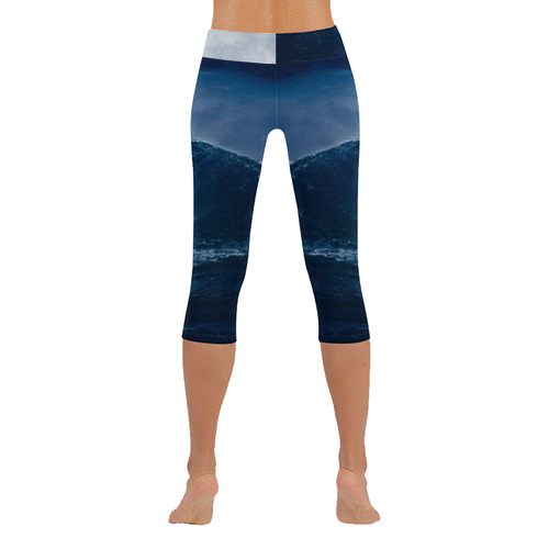 surfing Women's Low Rise Capri Leggings (Invisible Stitch) (Model L08)