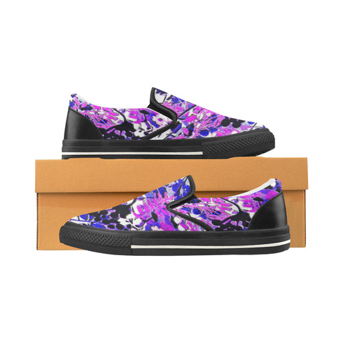 Retro Floral Abstract in Shades of Blue and Purple Men's Slip-on Canvas Shoes (Model 019)