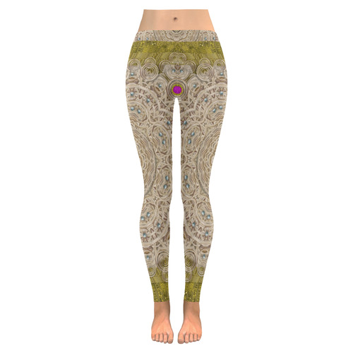 Silent in the forest of  wood Women's Low Rise Leggings (Invisible Stitch) (Model L05)